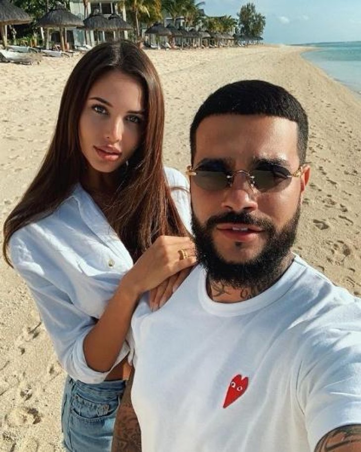Анастасия Решетова взяла фамилию Тимати