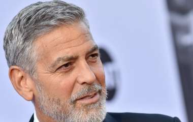 62-летний Джордж Клуни засветился с красавицей-женой на свидании в Венеции (ФОТО)