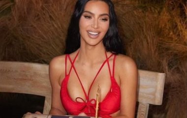 Ким Кардашьян  отметила свое 43-летие: кто веселился на дне рождения знаменитости