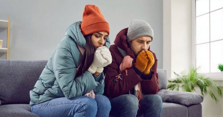 Що їсти та як одягатися, якщо вдома +10: інструкція з виживання в умовах блекауту
