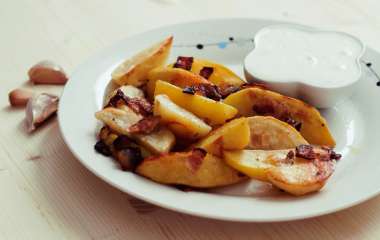 Запеченный картофель с беконом