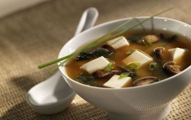 Дієтологи назвали продукти, які можна їсти на ніч при схудненні