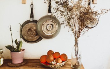Как легко и быстро отчистить нагар из эмалированной посуды: пять способов