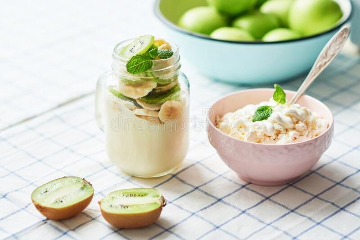 Бодрое утро по-вегетариански. Легкие и полезные завтраки на неделю