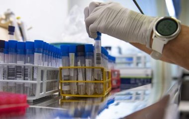 Імунолог розповів про небезпеку поєднання двох штамів коронавірусу