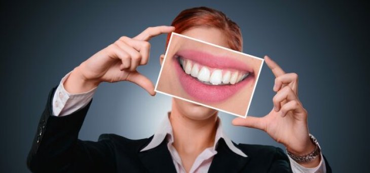 Как сохранить зубы здоровыми на долгие годы: советы стоматолога