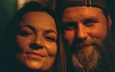 Актор Ращук вперше звернувся до ексдружини, яка звинуватила його в зраді її вагітною з коханкою