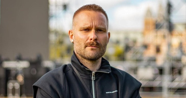 Володимир Завадюк показався з коханим та ніжно привітав його з важливим святом
