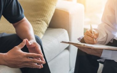 Як вчасно виявити рак? Перші тривожні ознаки