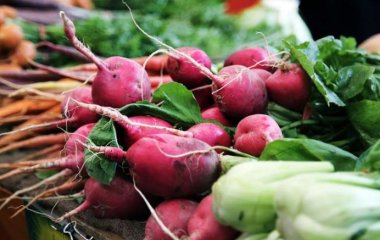 Диетологи назвали овощ, который очищает кровь от вредного холестерина