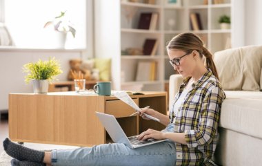 Психотерапевт пояснив, чому не варто брати роботу додому