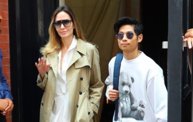 «Когда-нибудь правда выйдет наружу»: cын Анджелины Джоли и Брэда Питта резко обратился к актеру