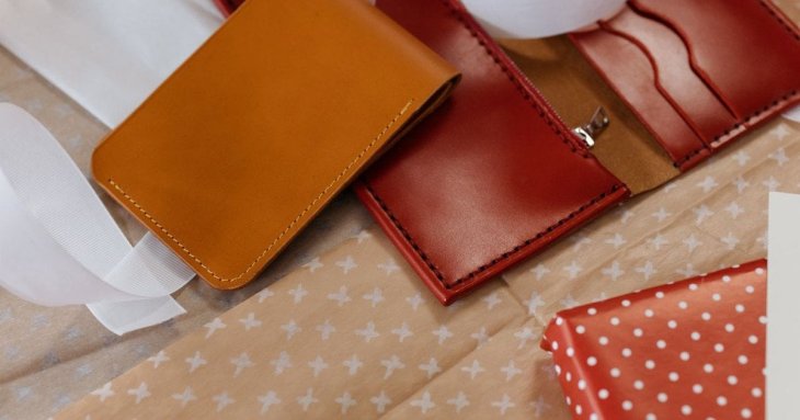 Приберіть це з гаманця сьогодні: десять речей, які можуть стати подарунком для шахраїв