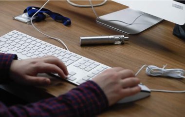 Вчені попередили про ризик руйнування легень через куріння вейпів