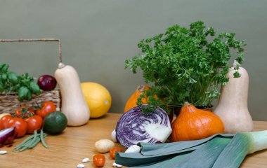 Чи треба мити овочі одразу після покупки: як не зіпсувати продукти