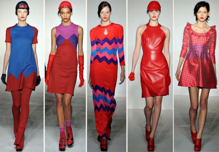 Модная женская одежда красного цвета 2019-2020, фото