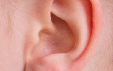 Ознакою дефіциту вітаміну D виявився незвичайний шум у вухах