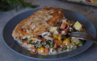 Курица на овощной подушке: как приготовить вкусный ужин