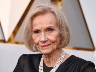 Померла оскароносна акторка Єва Марі Сейнт, яка увійшла в історію кіно: їй було 102 роки