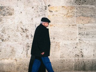 Скільки кроків за 1 хвилину ви можете зробити: простий тест на фізичну форму після 60 років