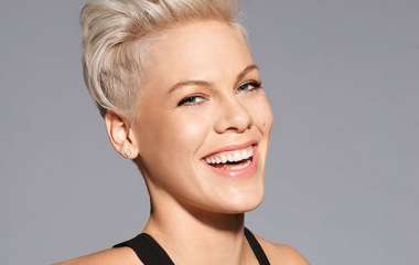 Певица Pink показала подросших детей