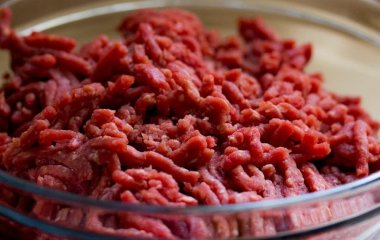 Чому лід рятує пересолений фарш: кулінарний лайфгак, про який рідко говорять шеф-кухарі