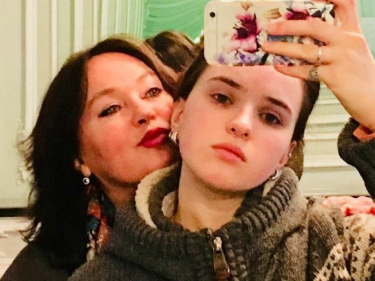 Дочь Ларисы Гузеевой опубликовала странные обнаженные фото