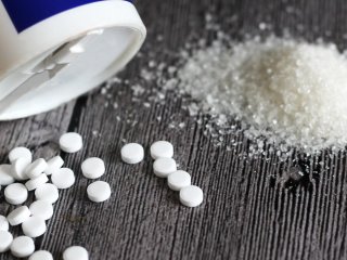 ВОЗ объявила популярный подсластитель «возможным канцерогеном»