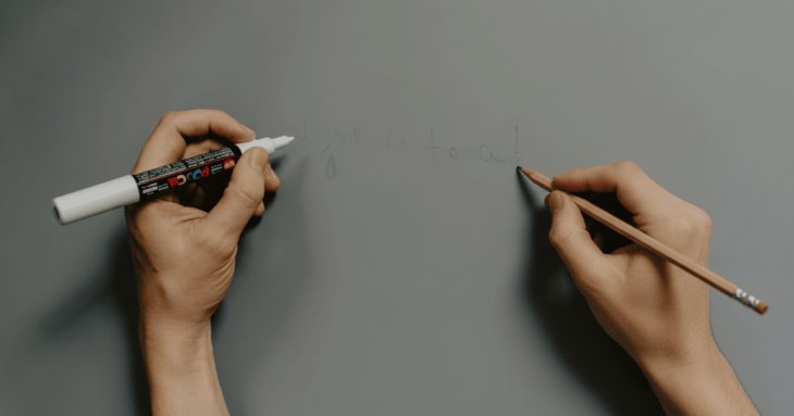 Чому більшість людей є правшами: гени та міфи