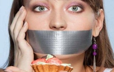 Пищевые привычки, которые негативно отражаются на состоянии кожи