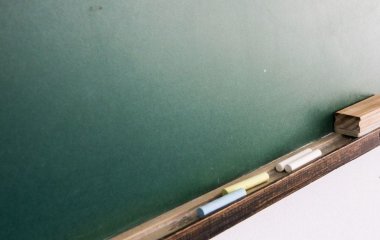 Крейда може допомогти охолодити будинок у спеку: вчені пояснили, як це працює
