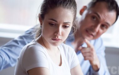 Усі токсичні стосунки мають одну спільну рису: терапевтка назвала її