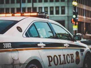 Розстріляла трьох людей і повернулася на місце злочину як поліцейська: історія засудженої до страти