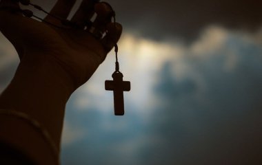 Чи може наука підтвердити існування Бога — і чому це досі неможливо довести