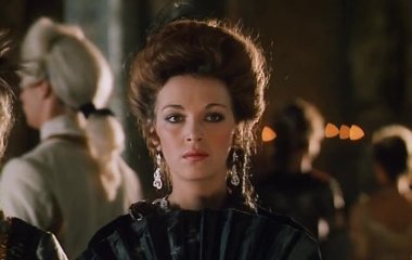 53-летняя Татьяна Лютаева восхитила фигурой в купальнике