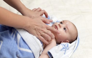 Неочевидные причины детской аллергии, в которых виноваты родители