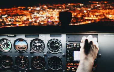 Пілот зізнався, що станеться, якщо літак втратить двигуни і всю потужність на висоті 9 км
