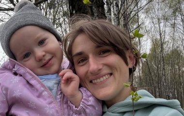 Блогерка Даша Євтух після виїзду з України розкрила, в якій країні житиме з донькою
