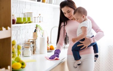 Успеть за 15 минут: какие места на кухне достаточно убрать, чтобы она выглядела чистой