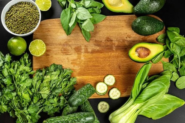 Нутриціолог назвала 5 продуктів, які допомагають покращити роботу серця