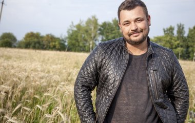Сергей Жуков поздравил выпускников
