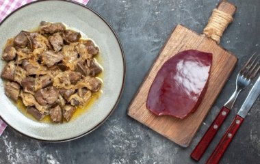 Яка печінка корисніша для організму: яловича, куряча чи свиняча