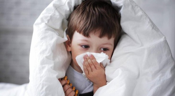 Медики не рекомендуют удалять детям аденоиды и миндалины