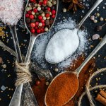 Не только для вкуса: эксперты назвали самые полезные специи