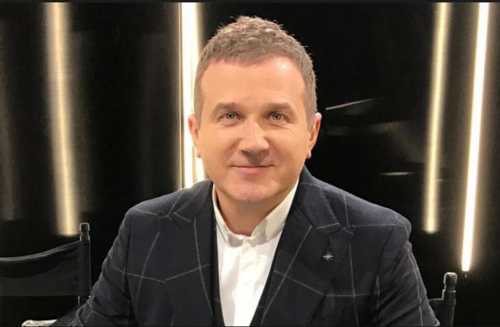 Юрий Горбунов показал, как занимается йогой