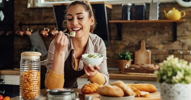 Що не їсти, щоб схуднути: 9 неочевидних продукті, які заважають скинути вагу