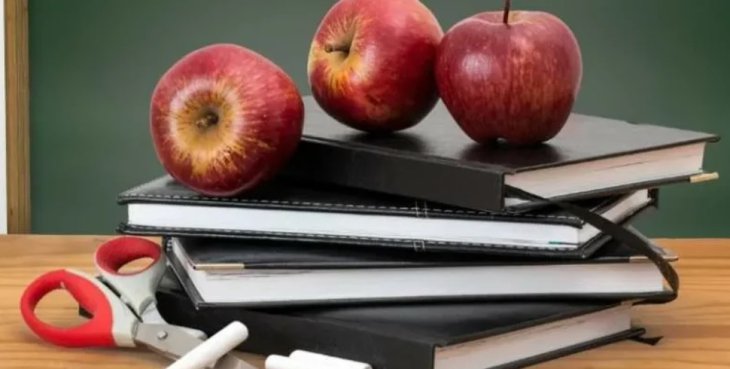 Как выглядит учительница биологии из Курской области 44-летняя Анжелика Гримова, обвиненная в совращении 12-летнего ученика