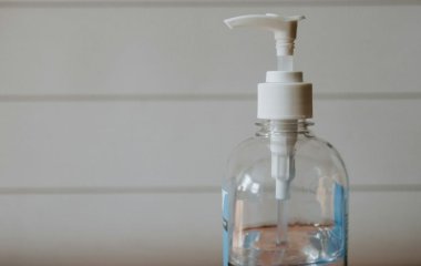Як підсилити ефект мийного засобу для посуду: додатково ще й вдвічі збільшується об'єм