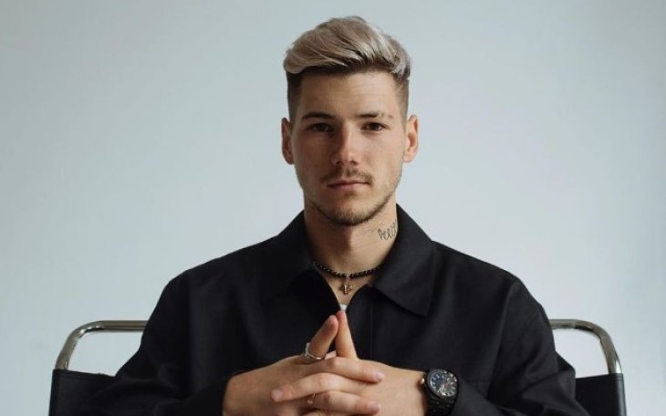 Муж Анны Тринчер впервые вышел на связь после 