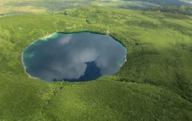 Загадковий кратер на Алясці: як утворився ідеально круглий отвір